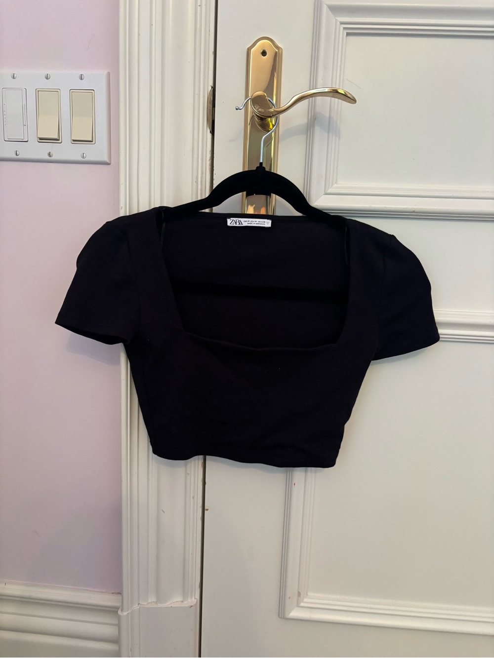 Zara Black Square-Neck Crop Top with Short Sleeves